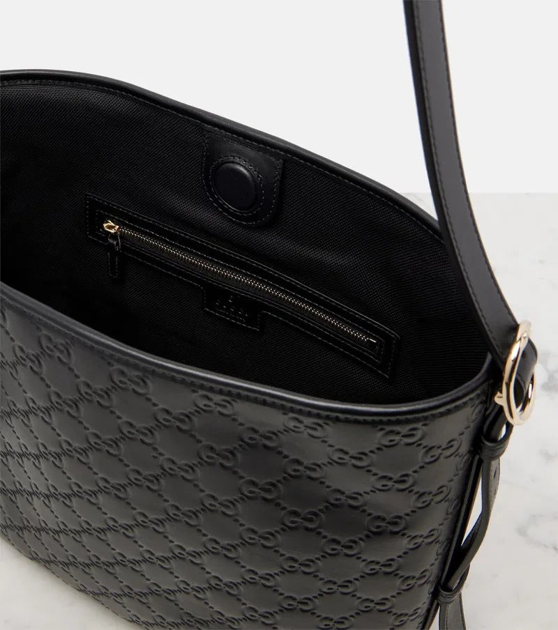 Gucci GG Emblem Medium Leather Tote Bag – Black