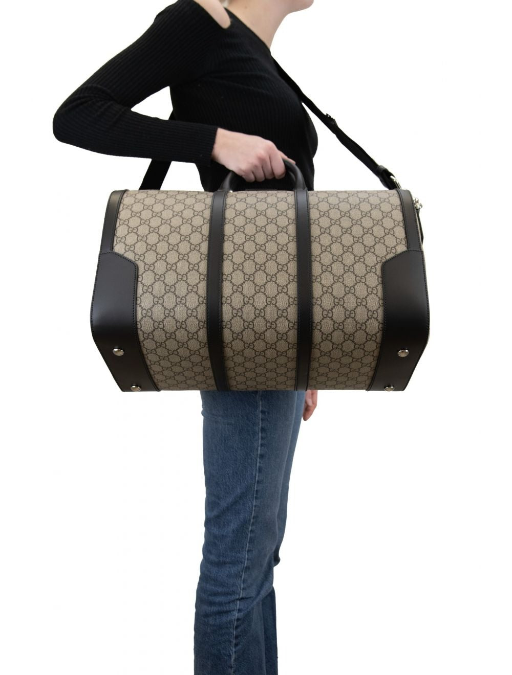 Gucci GG Supreme Canvas Medium Duffel Bag – Beige