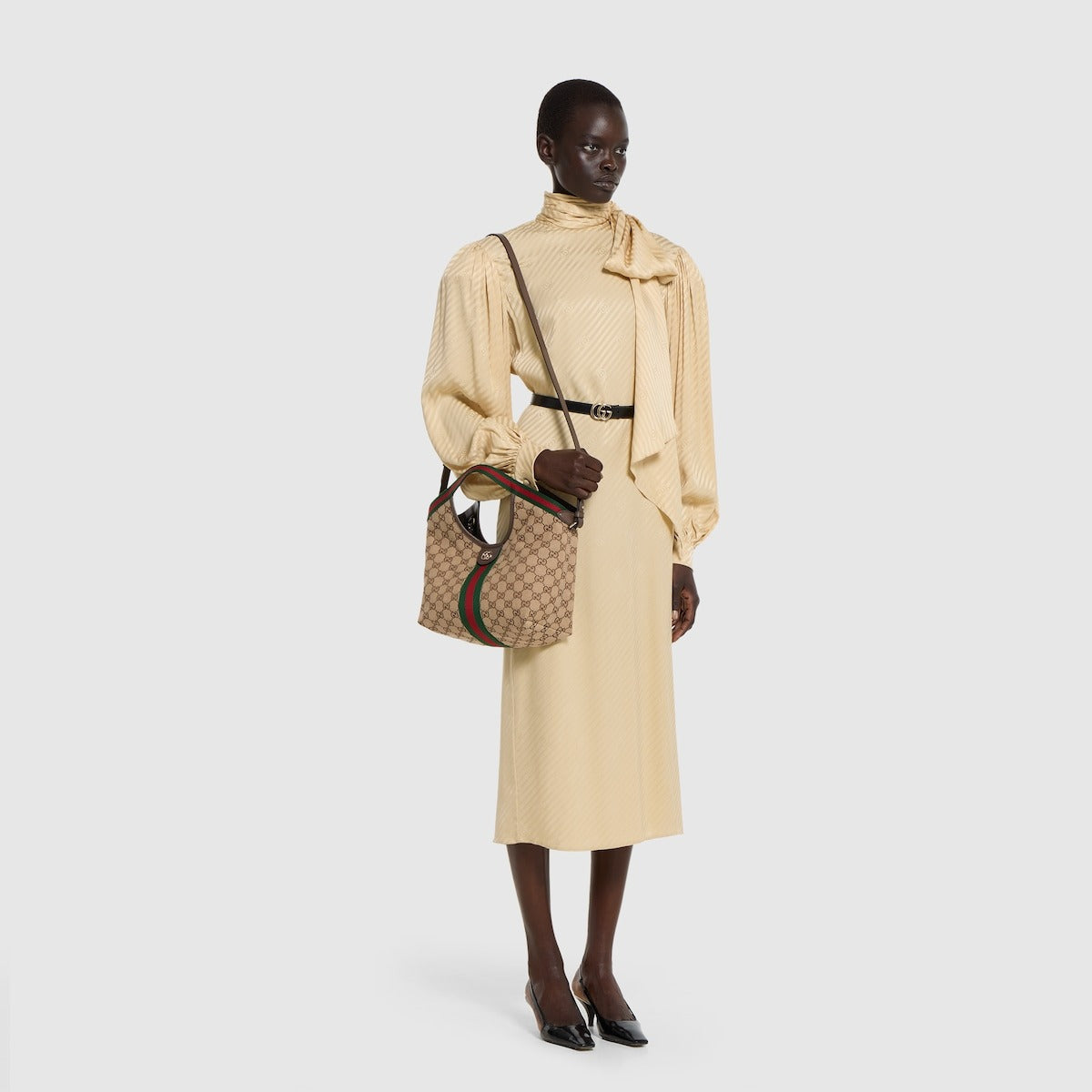Gucci GG Canvas Giglio Small Tote Bag – Beige Brown
