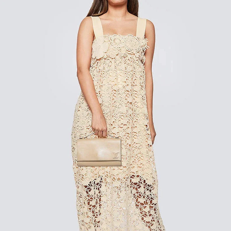 Louis Vuitton Dune Epi Leather Clery Pochette Bag - Beige