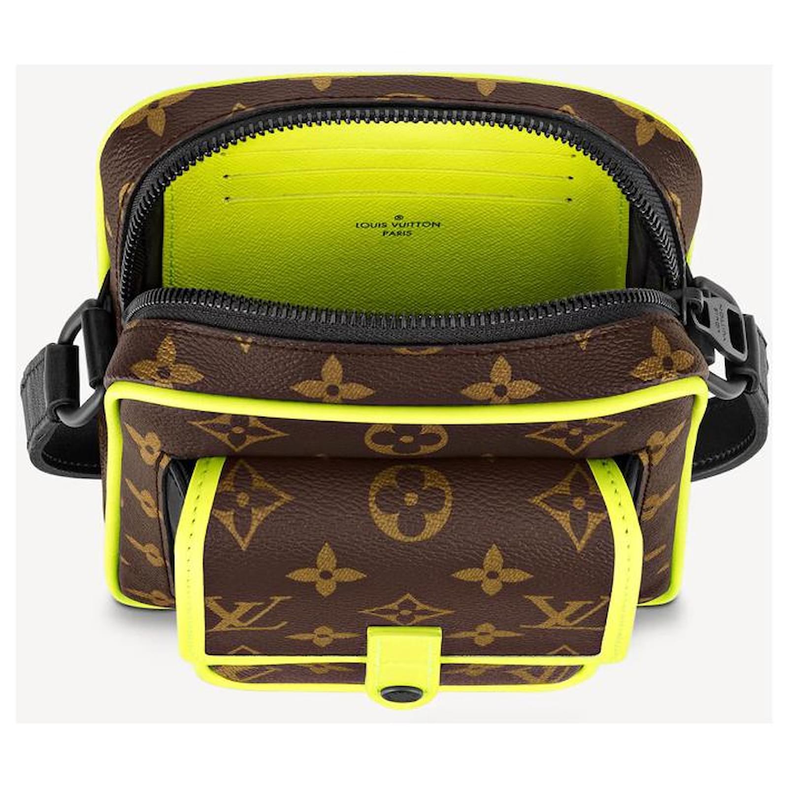 Louis Vuitton Christopher Wearable Wallet - Brown Yellow