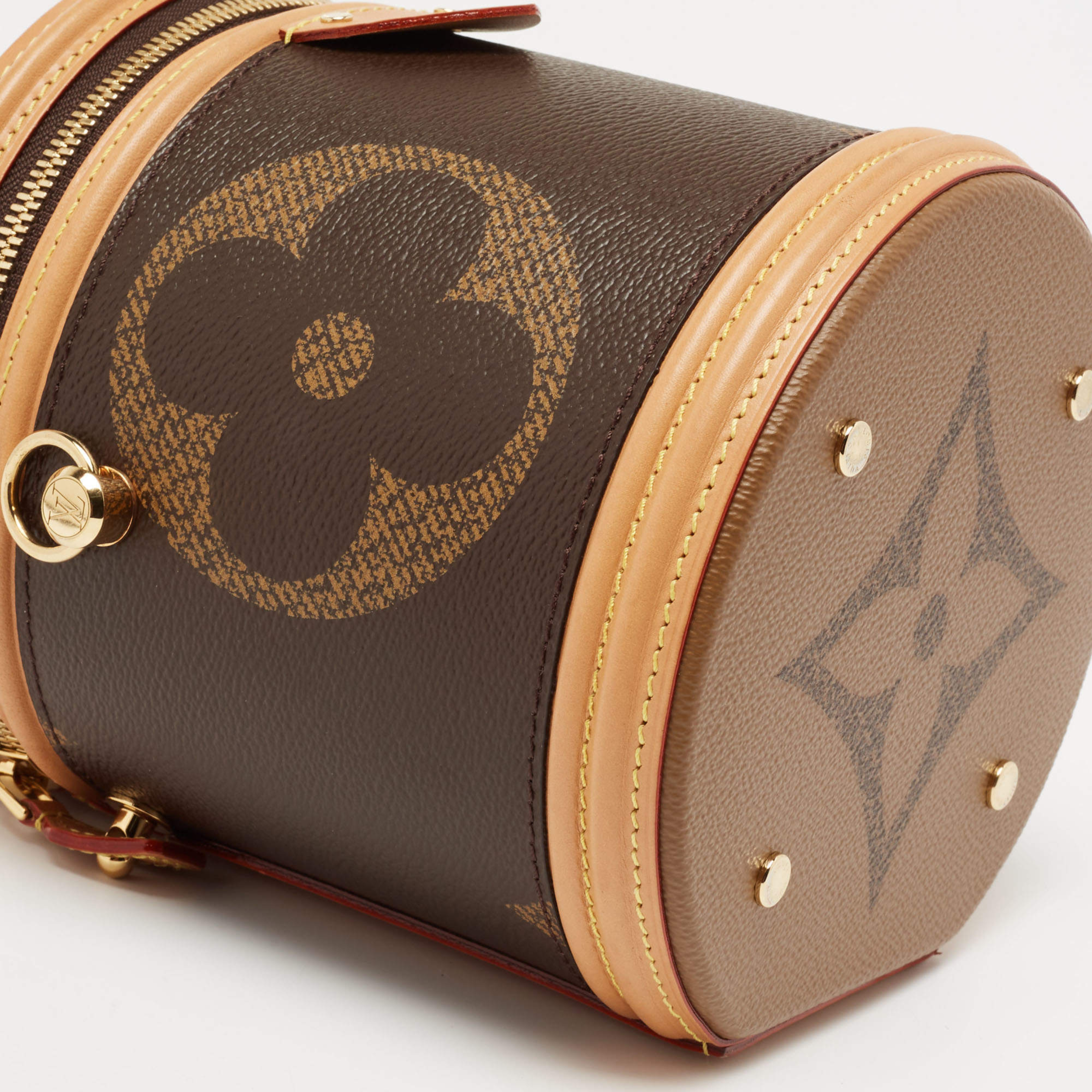 Louis Vuitton Monogram Giant Cannes Hand Bag - Brown