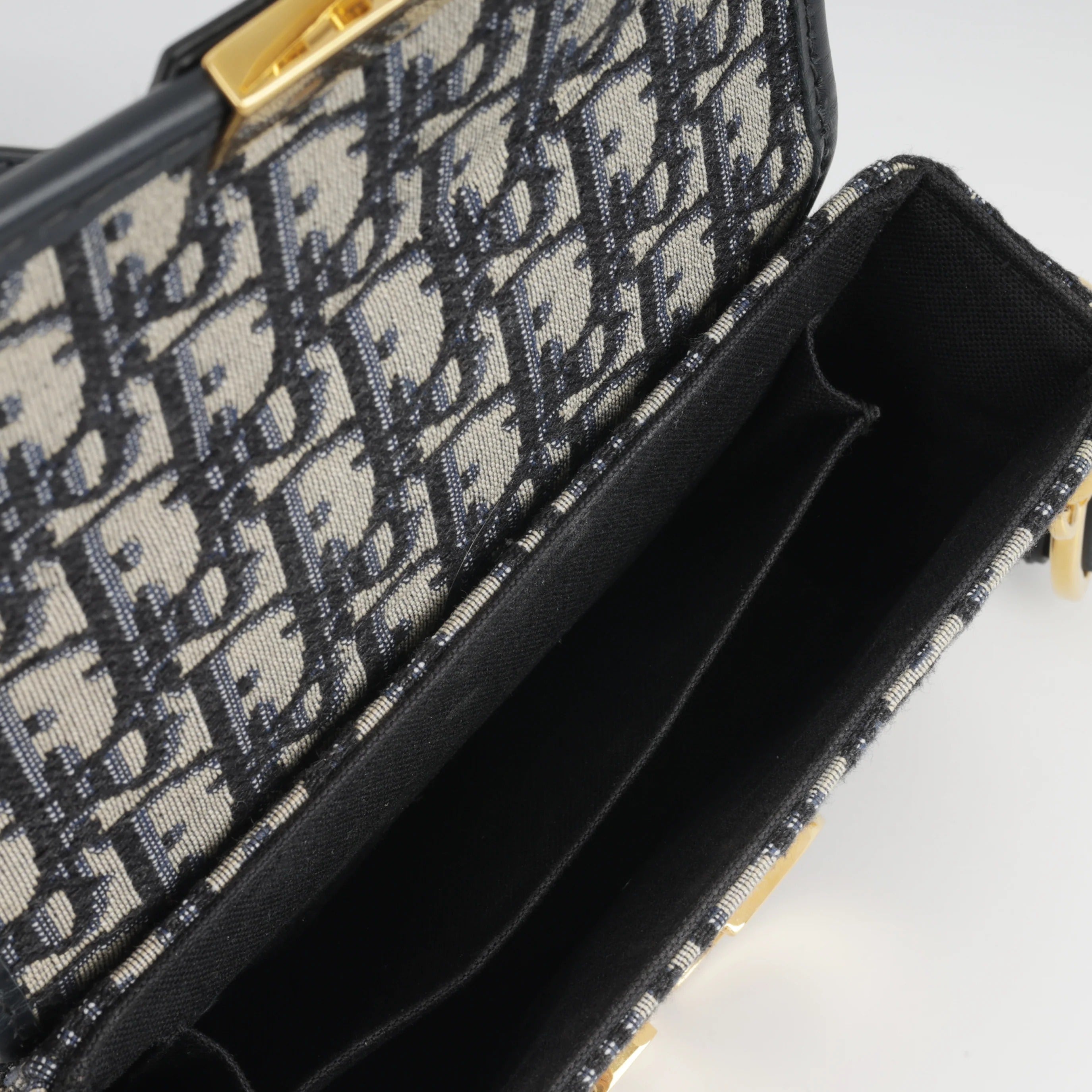 Dior 30 Montaigne Jacquard Bag - Blue Dior Oblique